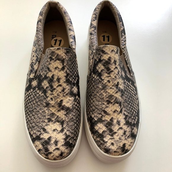 Cushionaire Shoes - Cushionaire | Snake Print Loafers | Size 11 | NWOT